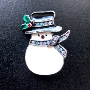 Vintage ☃️Snowman Brooch